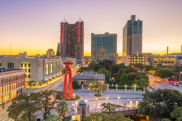 SAN ANTONIO
